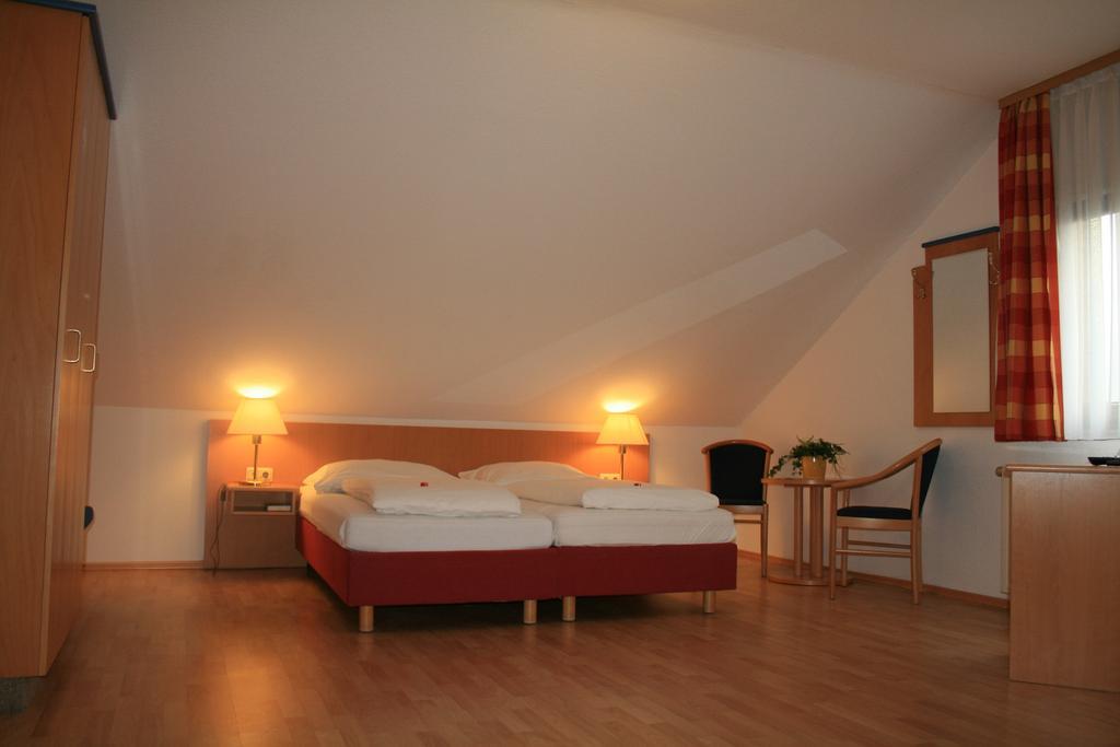 Hotel Restaurant Haus Odendahl Kolín nad Rýnem Pokoj fotografie